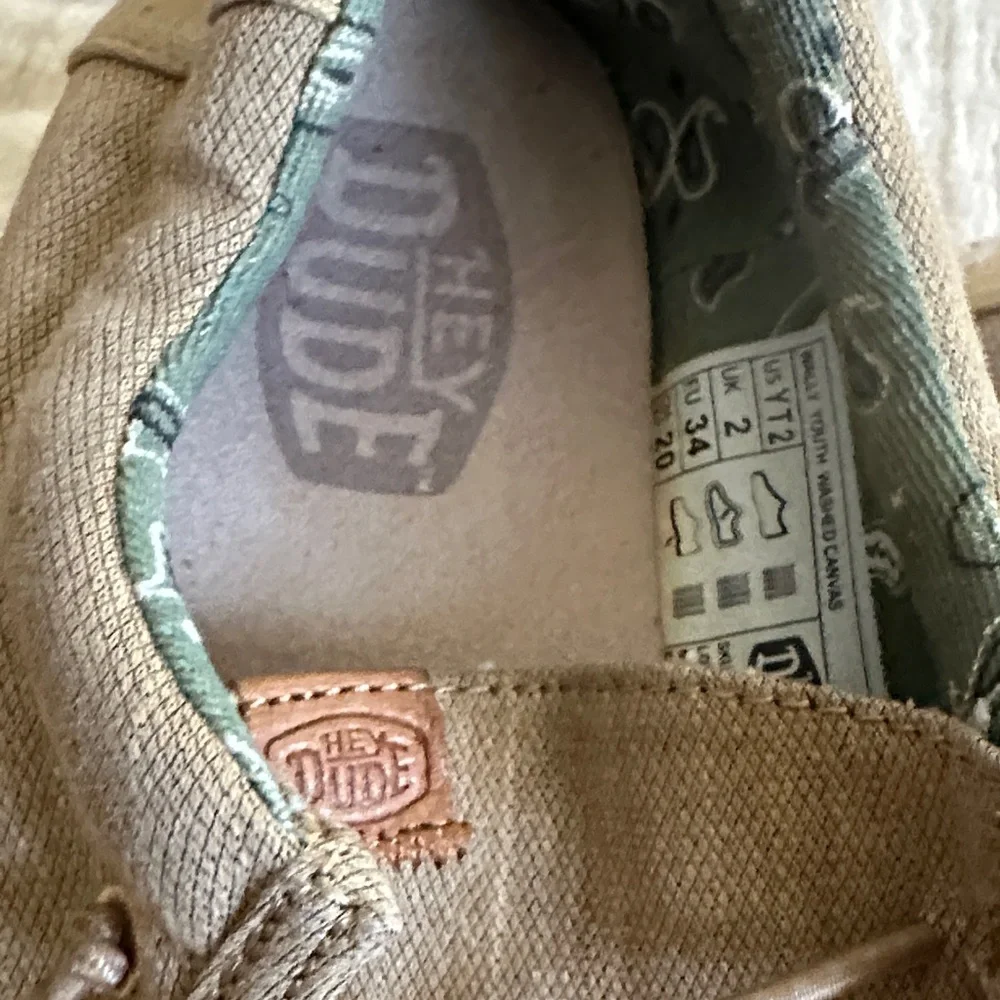 Hey Dude Kids Tan Shoes youth size 2
